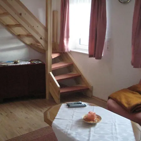 Kirchberghaus Mit Sauna Hainewalde